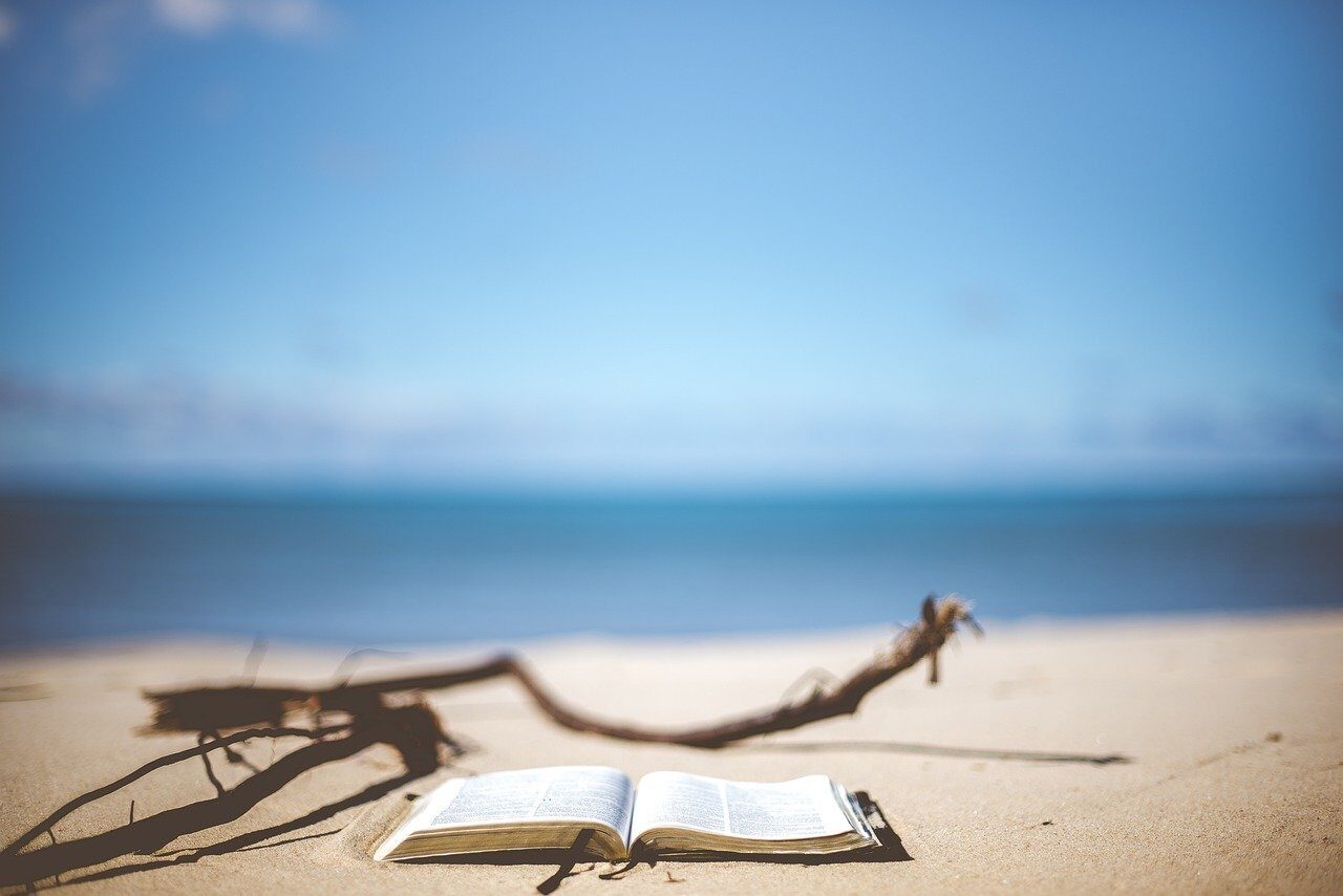 Recomanacions de llibres religiosos per a l'estiu